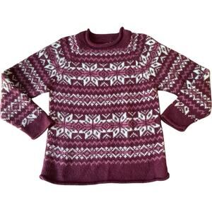 Women's Burgundy and White Patterned Sweater
